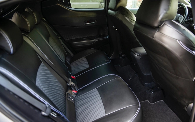Toyota C-HR cena 99700 przebieg: 99000, rok produkcji 2020 z Kłecko małe 781